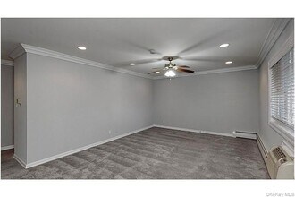 71 Eastwood Ave in Deer Park, NY - Building Photo - Building Photo