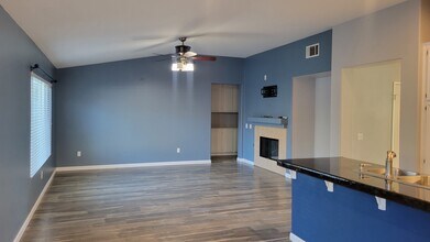 32850 Sandalwood Ln in Lake Elsinore, CA - Building Photo - Building Photo