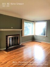 801 NE 94th St in Seattle, WA - Building Photo - Building Photo