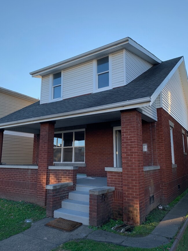 659 Marion Ct Rentals in Huntington, WV