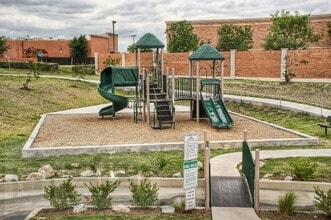 10117 Sourwood Dr in Fort Worth, TX - Building Photo - Building Photo