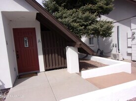5270 Diamond Dr in Prescott, AZ - Building Photo