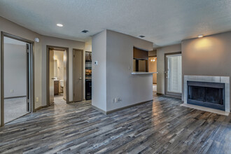 Ridgeview Place Apartments in Irving, TX - Building Photo - Interior Photo