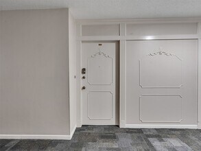 2601 Bellefontaine in Houston, TX - Foto de edificio - Building Photo