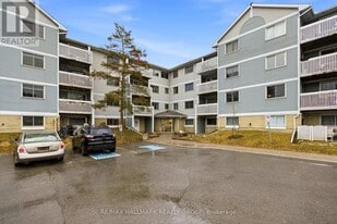 218 Viewmount Dr in Ottawa, ON - Building Photo