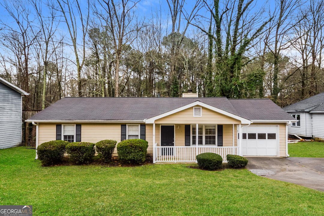 1472 Cherry Hill Rd SW in Conyers, GA - Building Photo