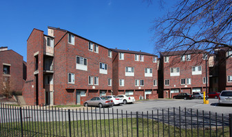 Allegheny Commons Apartamentos