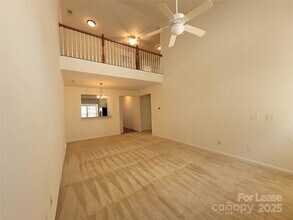 120 N Arcadian Way in Mooresville, NC - Foto de edificio - Building Photo