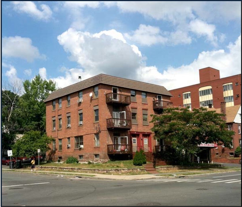 229 Franklin Ave in Hartford, CT - Building Photo