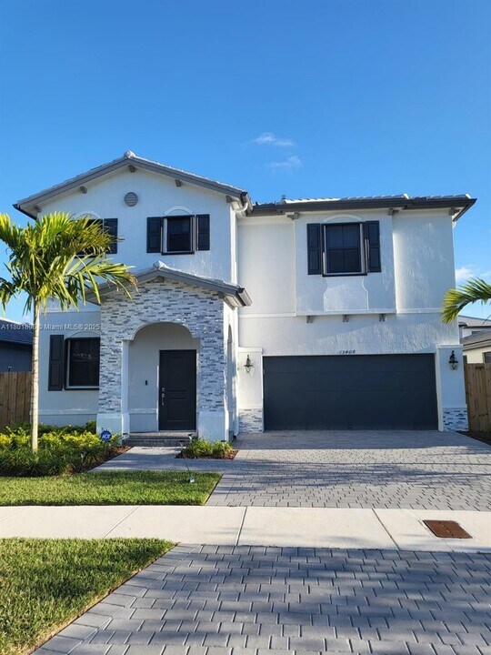 13408 SW 284th Terrace in Homestead, FL - Building Photo
