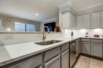 4411 Gilbert Ave in Dallas, TX - Building Photo - Building Photo