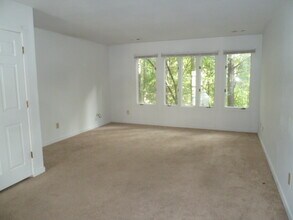 704 M.L.K. Jr Blvd-Unit -. in Chapel Hill, NC - Building Photo - Building Photo