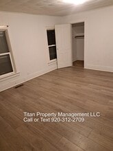1211 High Ave in Oshkosh, WI - Building Photo - Building Photo