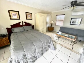 711 NE 14th St in Fort Lauderdale, FL - Building Photo - Building Photo