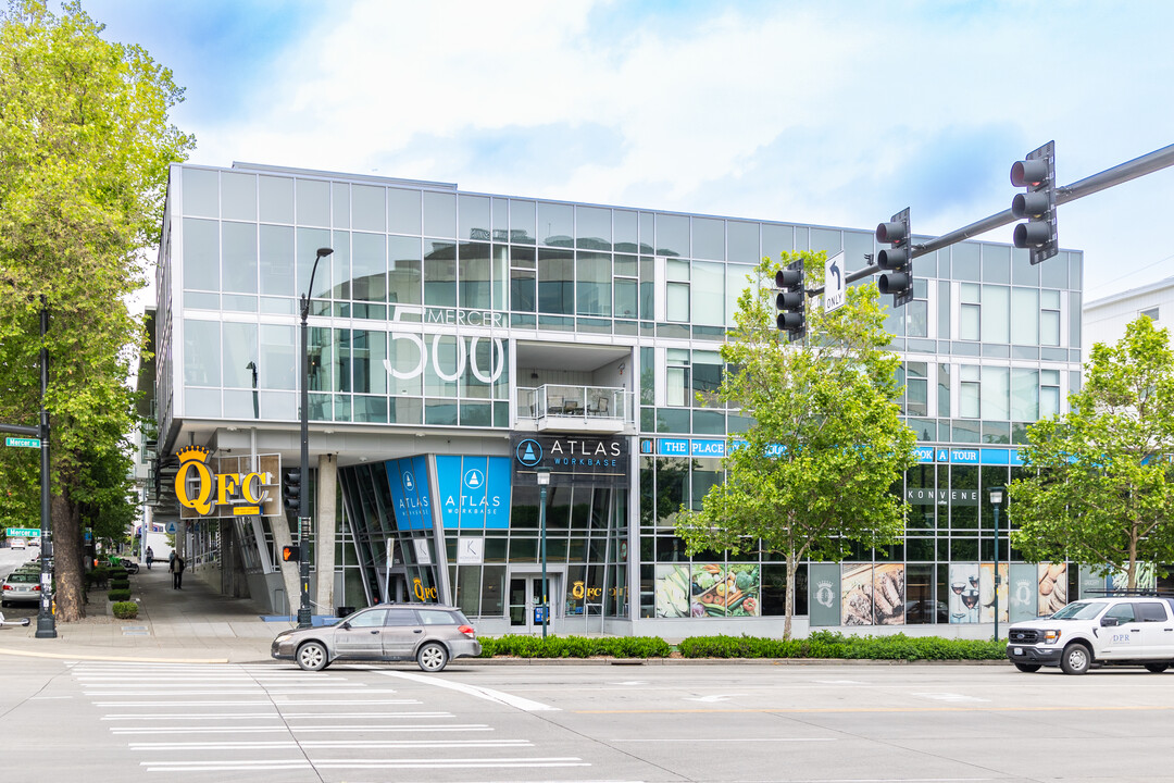 The Lumen Condominium in Seattle, WA - Foto de edificio