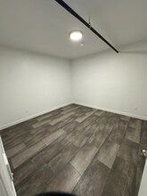 1120 Montana St, Unit Apt 33 in Gooding, ID - Foto de edificio - Building Photo