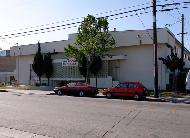 Inglewood Arms in Inglewood, CA - Foto de edificio - Building Photo