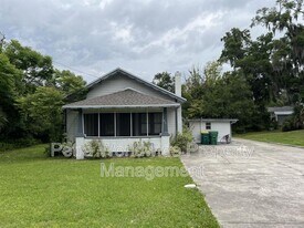 611 E Plymouth Ave in DeLand, FL - Building Photo