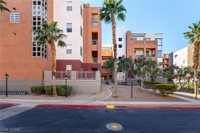 63 E Agate Ave in Las Vegas, NV - Building Photo - Building Photo