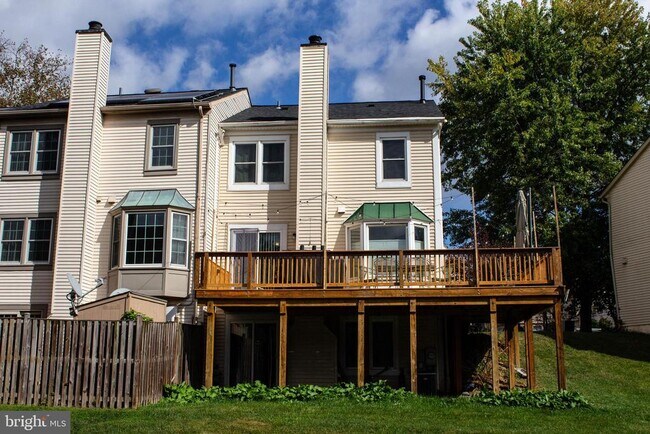 311 Whitcliff Ct in Gaithersburg, MD - Building Photo - Building Photo