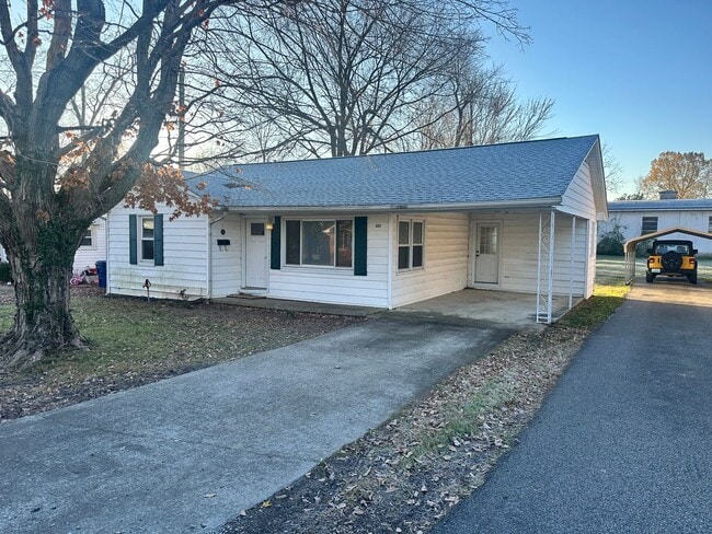 property at 302 E 13th St