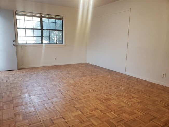 609 Bissonet Ln in Austin, TX - Building Photo - Building Photo