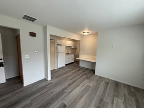 6632-6666 Rita Dr in Enon, OH - Building Photo - Building Photo