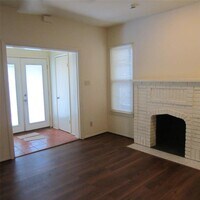 512 W Polk St photo'