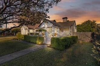 9461 Waterview Rd in Dallas, TX - Building Photo - Building Photo