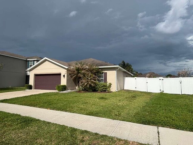 1174 Haines Dr in Winter Haven, FL - Building Photo - Building Photo