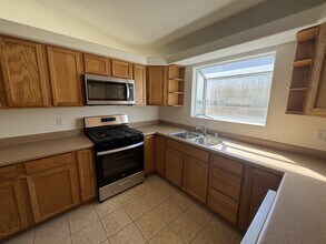 2739 Simms Ave in Kingman, AZ - Building Photo - Building Photo