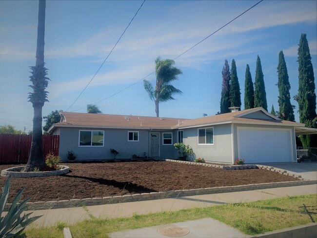 property at 4909 Luna Dr