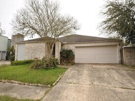 7822 Albin Ln in Houston, TX - Building Photo