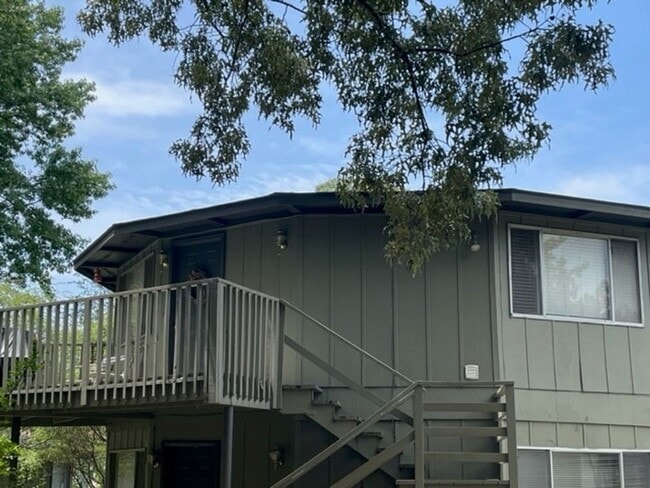 563 Hathorn Rd in Oxford, MS - Building Photo - Building Photo