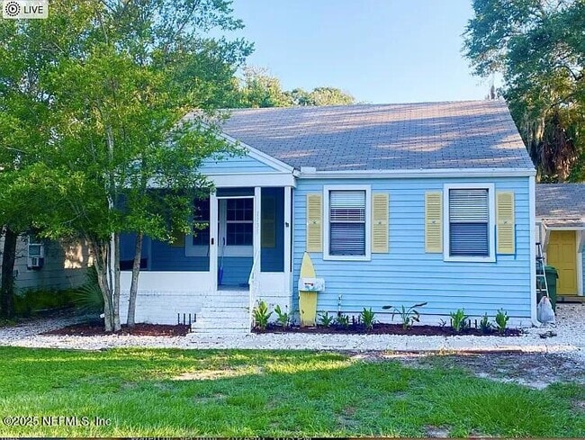 1135 4th Ave N in Jacksonville Beach, FL - Building Photo - Building Photo