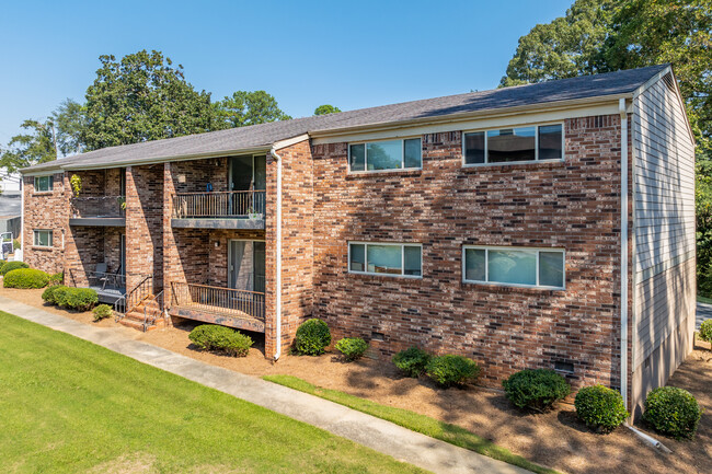 The Apartments at President Park in Decatur, GA - Building Photo - Building Photo