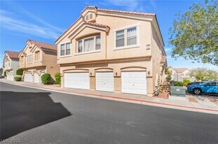 1658 Lefty Garcia Way in Henderson, NV - Building Photo