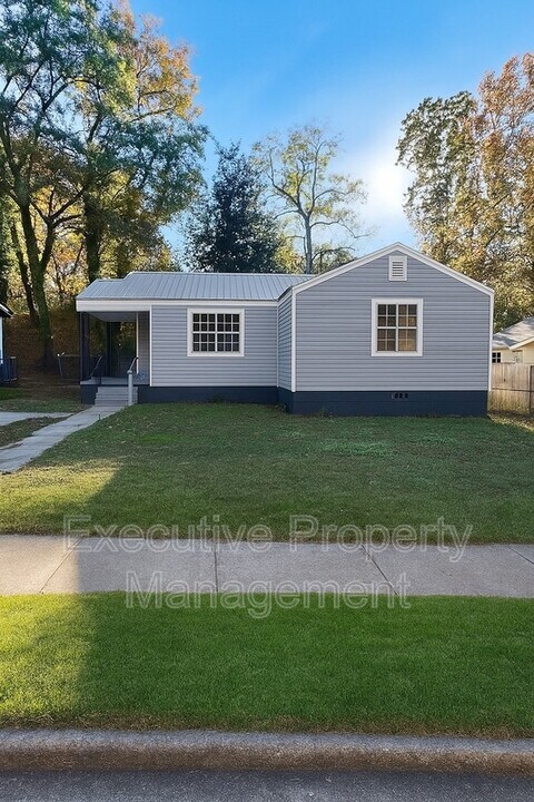 756 Vanderbilt St in Birmingham, AL - Building Photo