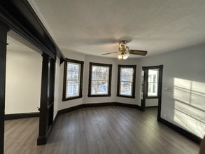 132 Alderman St in Springfield, MA - Building Photo - Building Photo