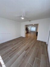 442 NW 1st Way in Deerfield Beach, FL - Building Photo - Building Photo