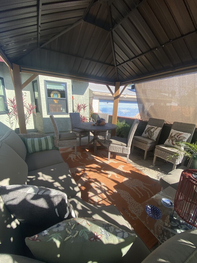 3042 Newell St, Unit 3042 Newell in San Diego, CA - Foto de edificio - Building Photo