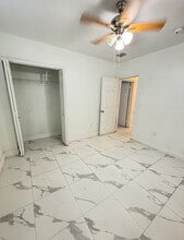 17175 NW 41st Ave in Miami Gardens, FL - Foto de edificio - Building Photo