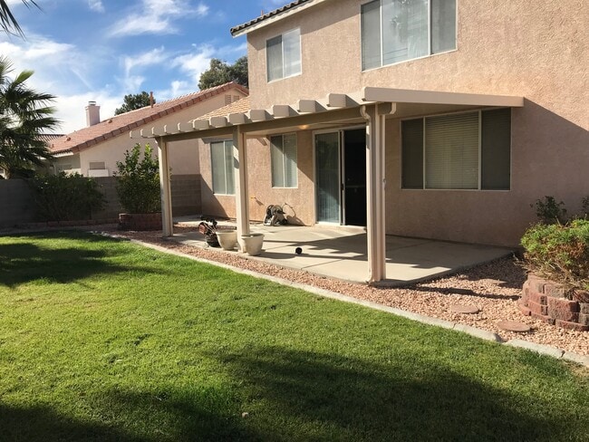 344 Velino Ave in Las Vegas, NV - Foto de edificio - Building Photo