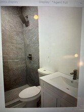 1135 NE 149th St in Miami, FL - Building Photo - Building Photo