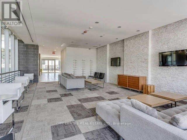 360-1360 Square One Dr in Mississauga, ON - Building Photo