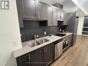 461 Green Rd in Hamilton, ON - Building Photo - Building Photo