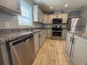 12211 St Michel Ave in Romeo, MI - Building Photo - Building Photo