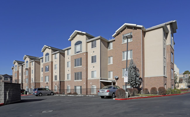 Ventana Student Housing in Orem, UT - Building Photo - Building Photo