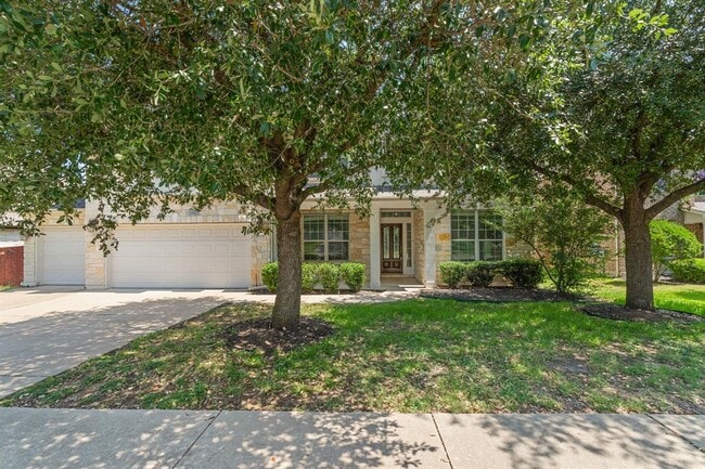 property at 16304 Fincastle Dr