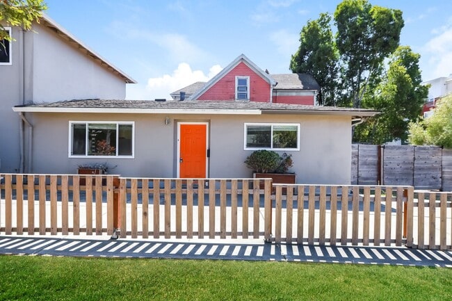 property at 6426-6428 Salem St